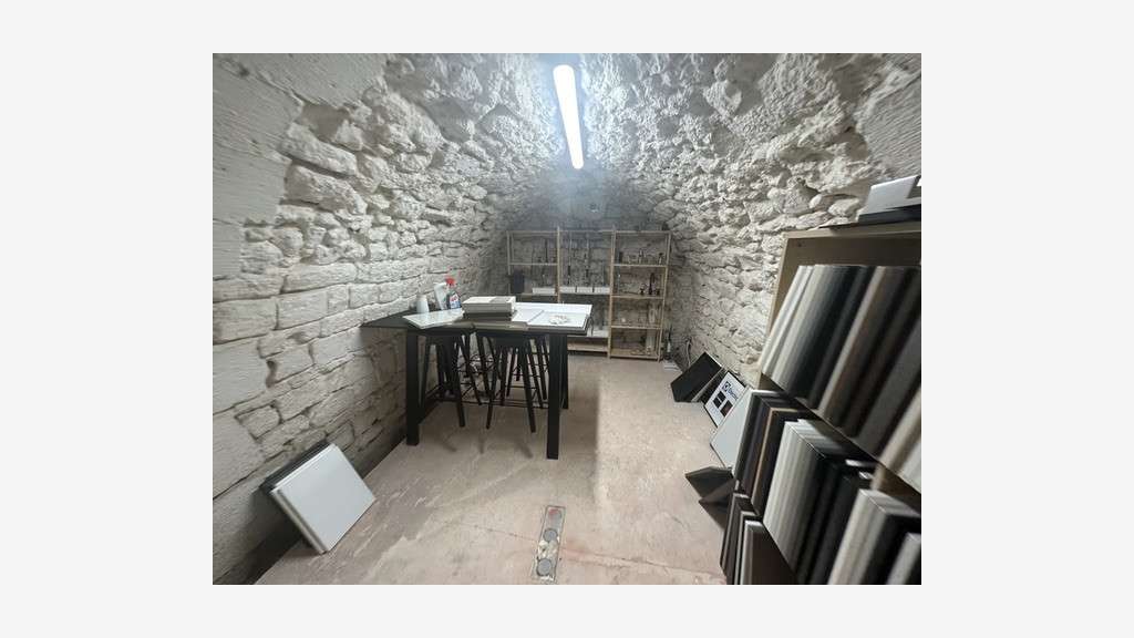 DAB boutique 113m² faible loyer 75005 Paris