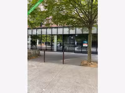 À céder droit au bail local 130m² Île de Nantes