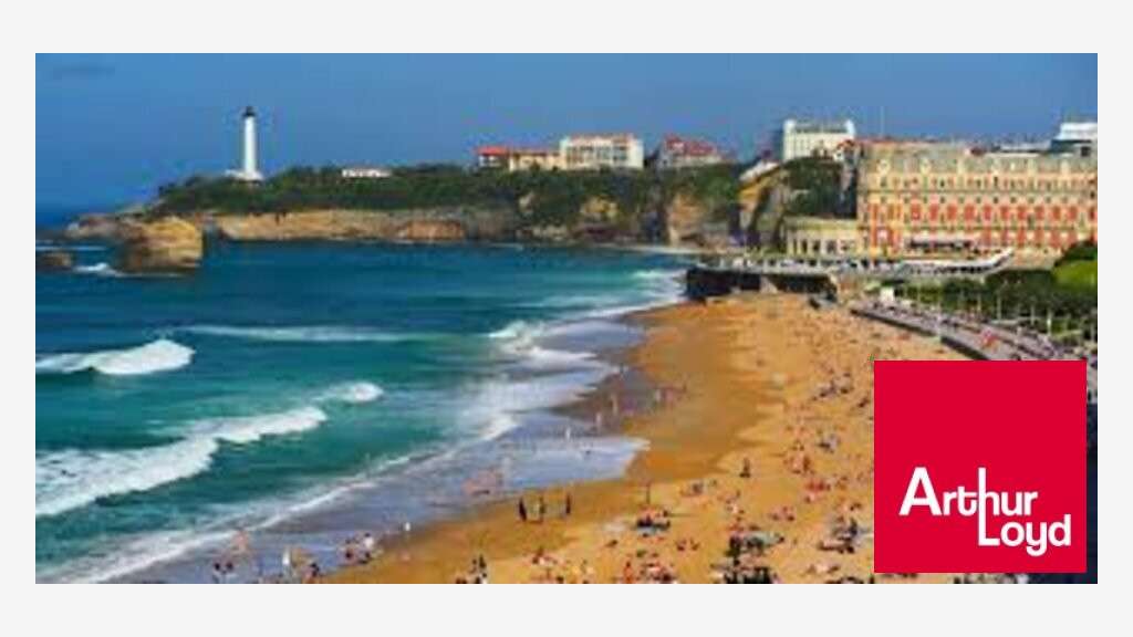 DAB local de standing RDC 50m² à Biarritz