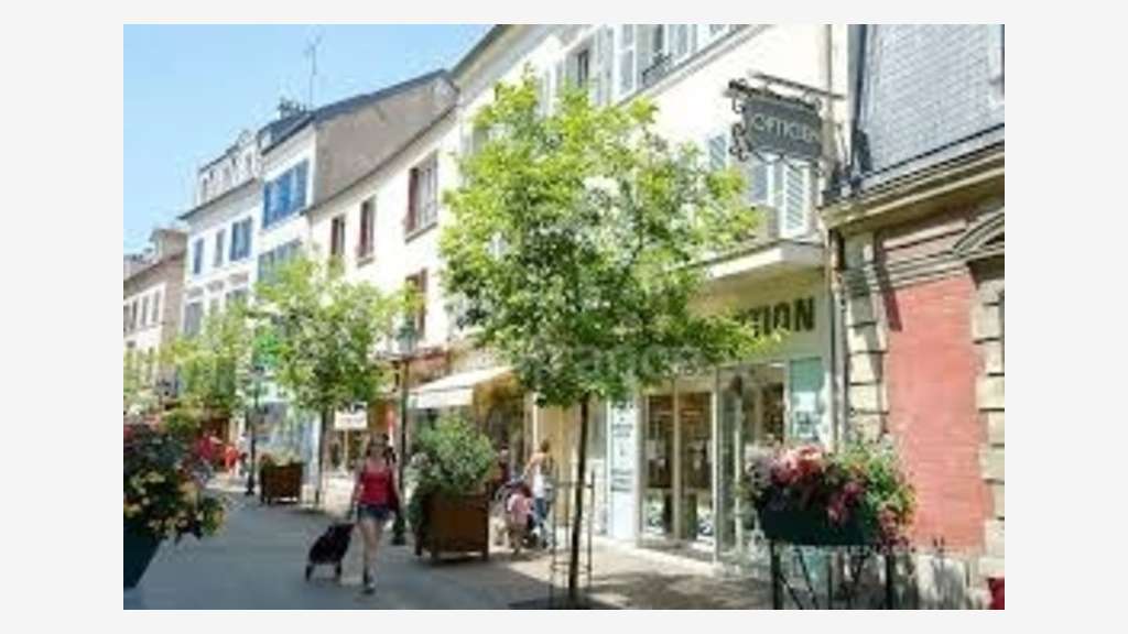 Bail à céder local 84m² à Rueil Malmaison centre