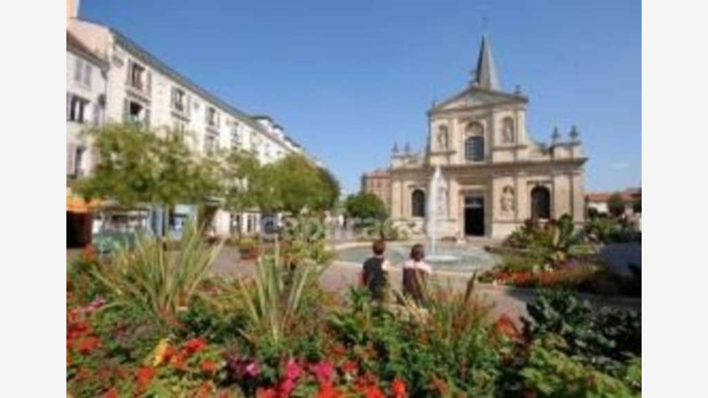 Bail à céder local 62m² à Rueil Malmaison centre 