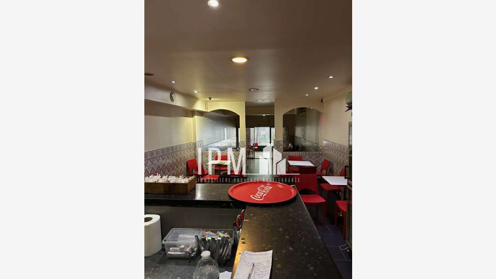 DAB local commercial 80m² à Toulon cours Lafayette