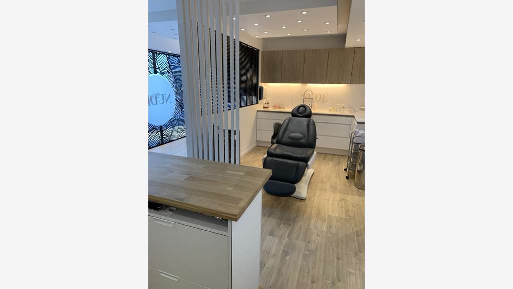 local ccial-professionnel 55m² Vannes centre