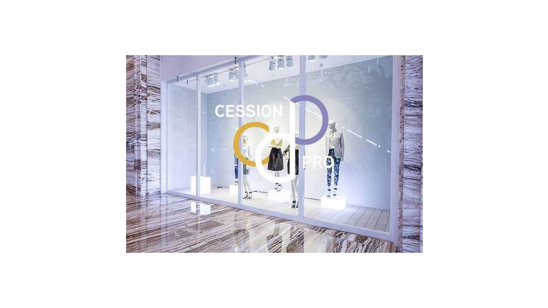 DAB local commercial premium 134m² à Nîmes Ecusson