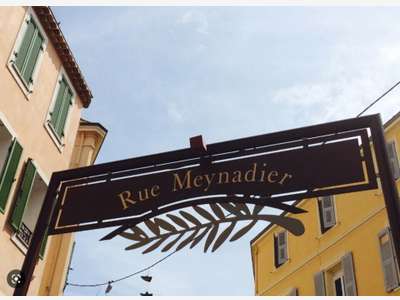 DAB local commercial 35m² rue piétonne à Cannes