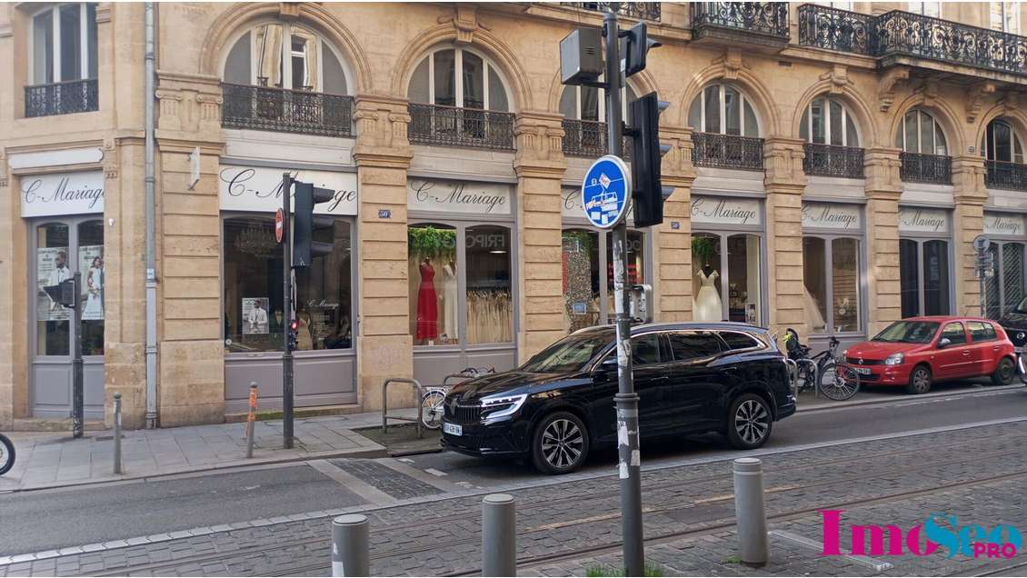 Bail à céder 200m² axe très passant de Bordeaux