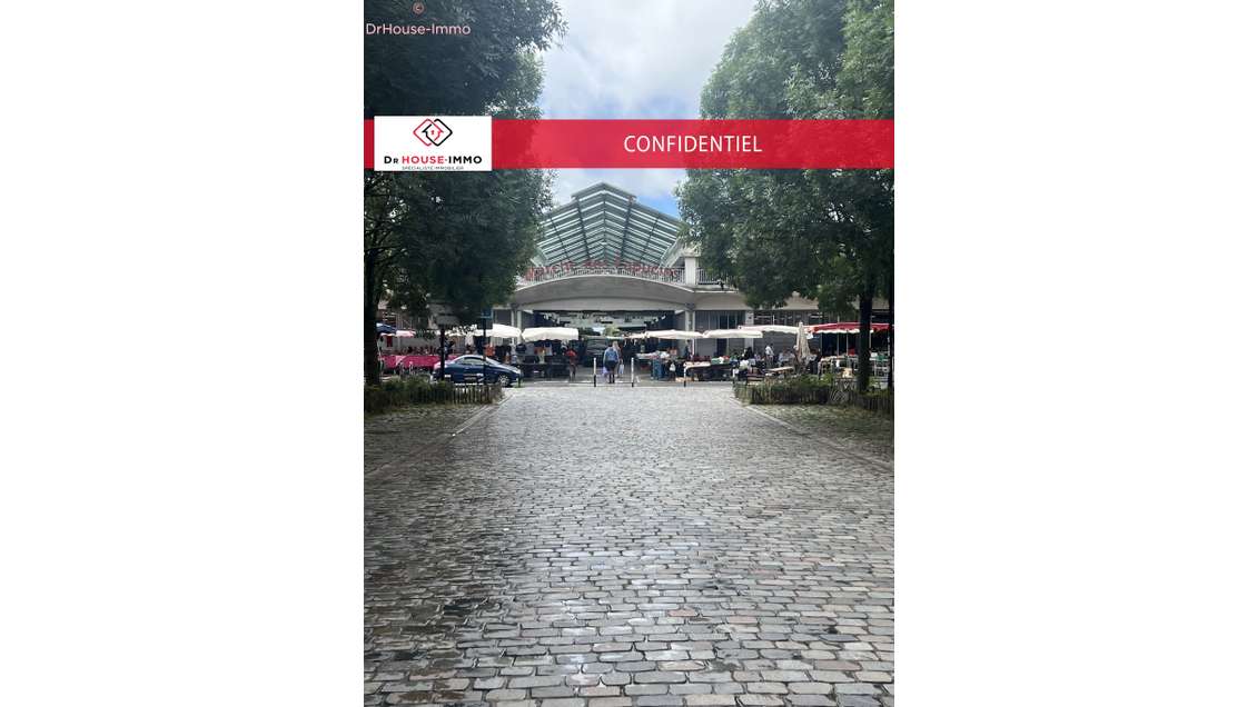 Droit de place 68m² marché historique de Bordeaux