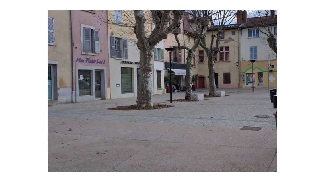 Bail à céder local/bureau de 74m² à Brignais (69)