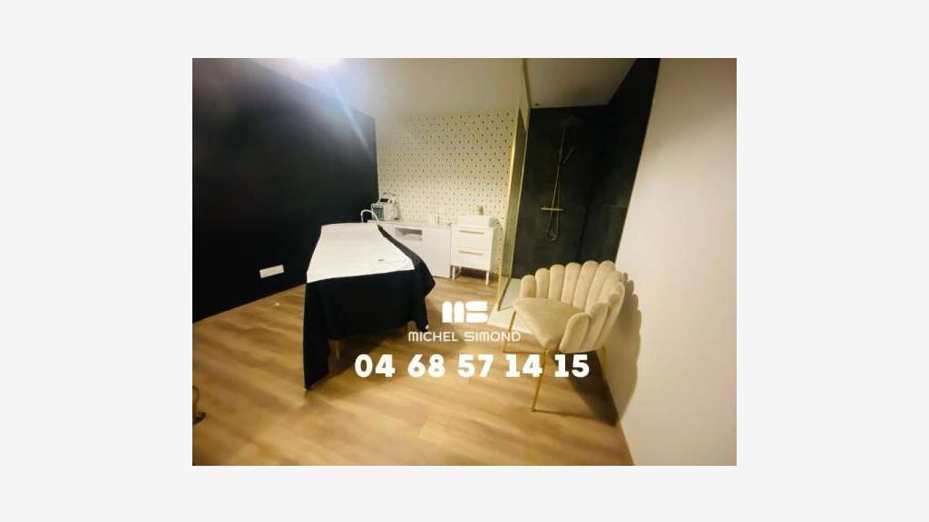 DAB boutique 140m² sur un axe fréquenté à Gruissan