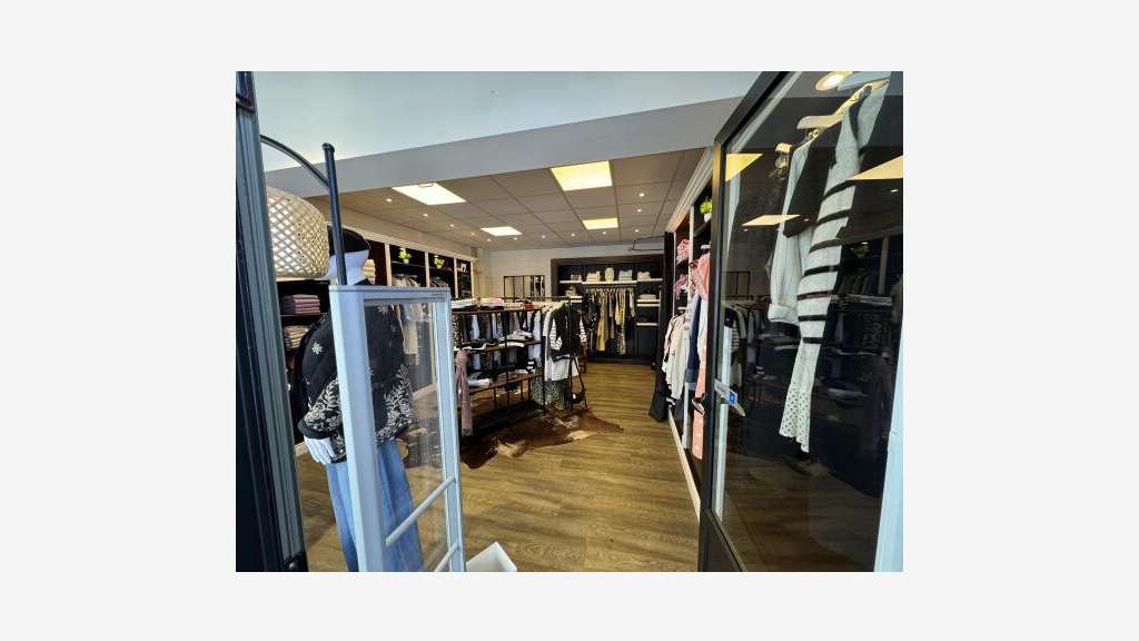 Cède bail local commercial de 28m² à Houlgate