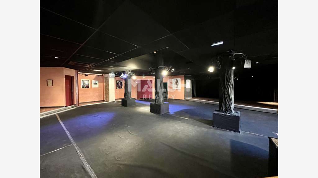 Bail à céder local 297m² Lyon 5ème quais de Saône