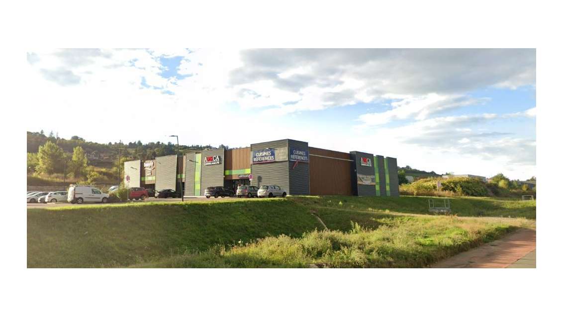 À céder droit au bail axe routier passant à Lyon