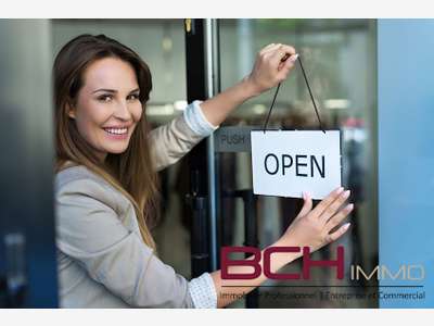 Location avec DAB local commercial 240m² Marseille