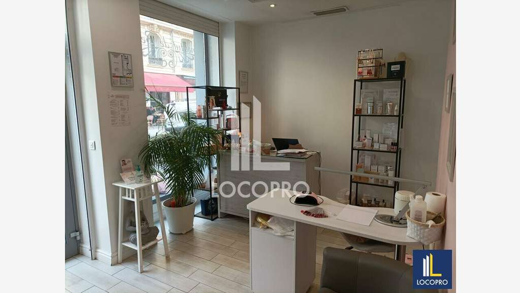 DAB local esthétique 75m² à Nice Rue de France