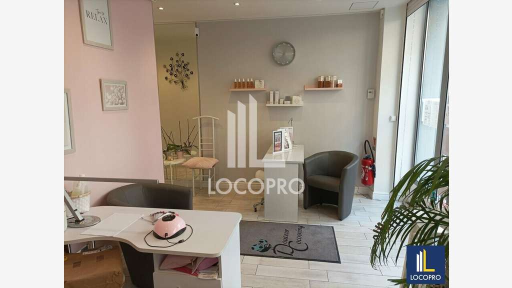 DAB local esthétique 75m² à Nice Rue de France