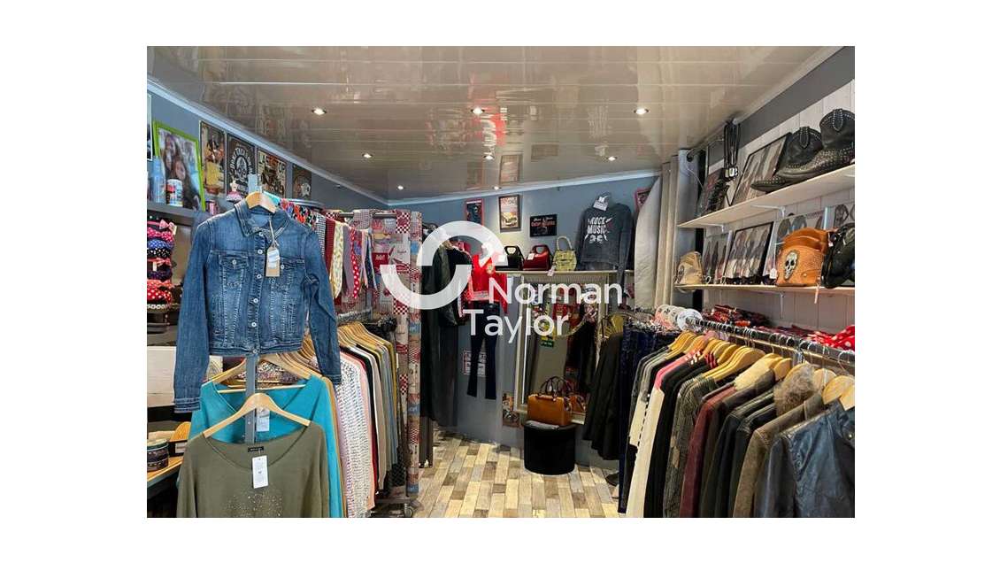 DAB locaux commerciaux 70m² à Castelnau le Lez