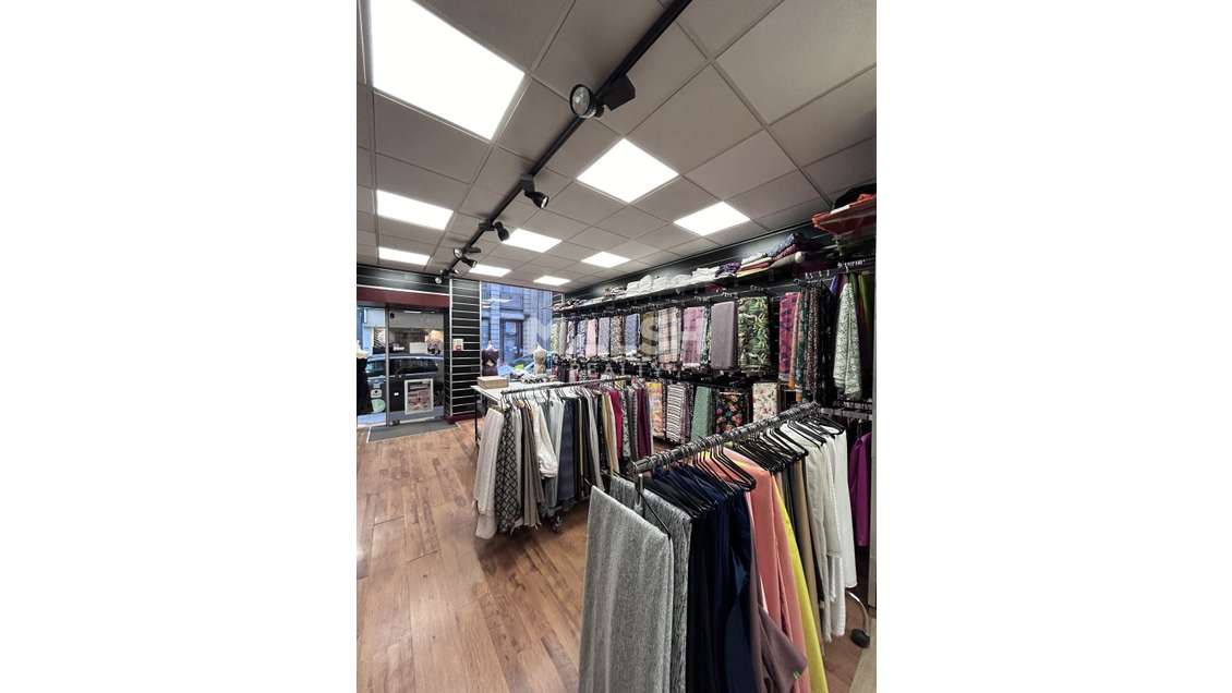 DAB local commercial 48m² à Lyon 2e