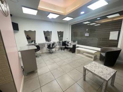 Cession droit au bail Locaux commerciaux - Boutiques à Lyon 8e