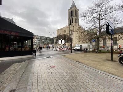 Cession droit au bail Locaux commerciaux - Boutiques à Saint-Denis