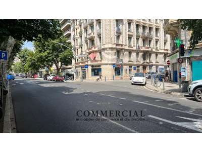 Cession droit au bail Locaux commerciaux - Boutiques à Nice