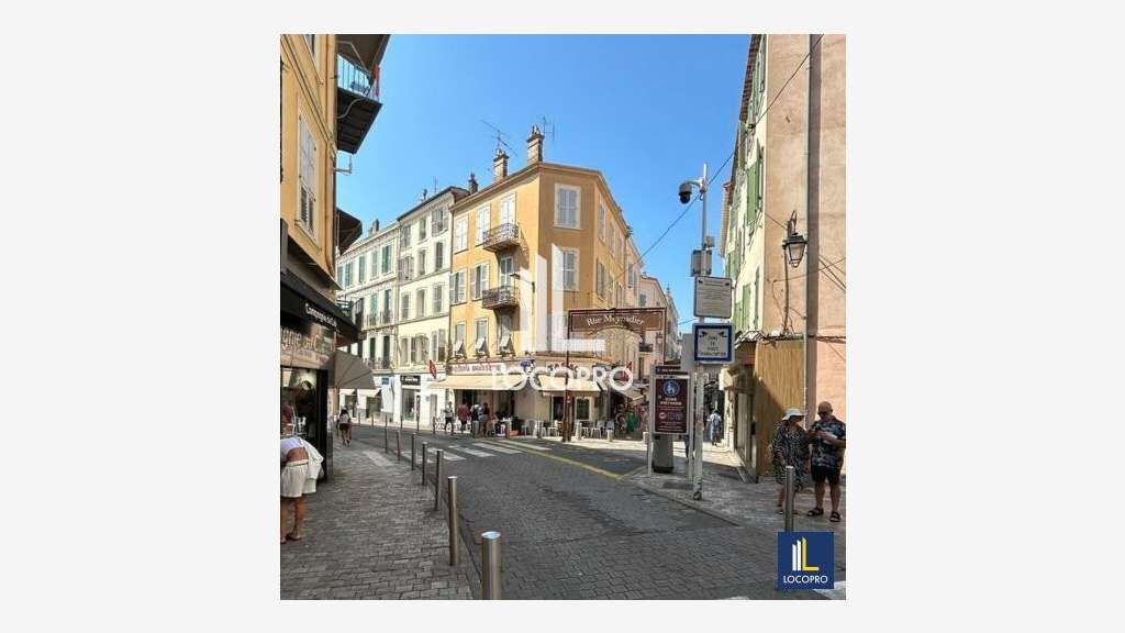 DAB local commercial 45m² à Cannes rue Meynadier