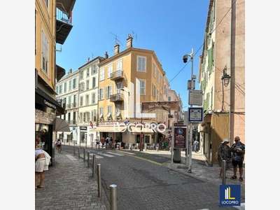 DAB local commercial 45m² à Cannes rue Meynadier