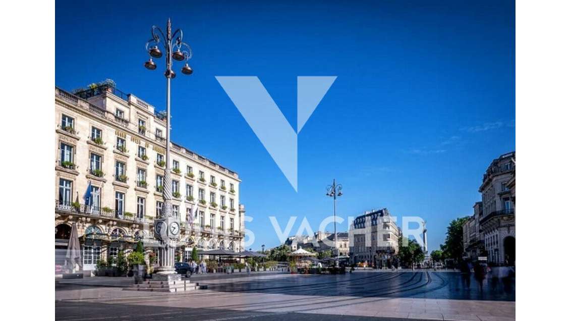 DAB local commercial 20m² à Bordeaux Trois Conils