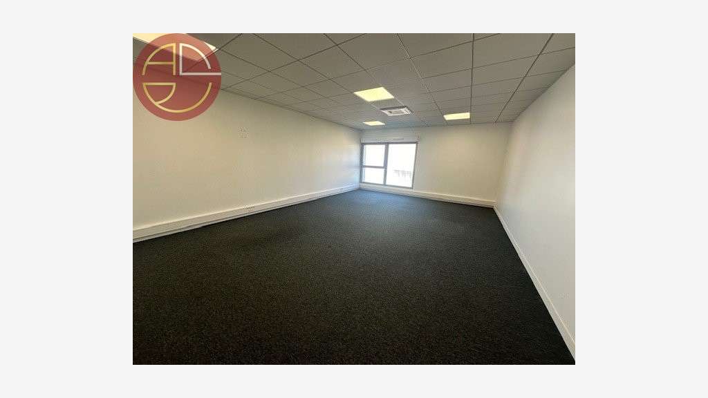 A louer bureaux 100m² R+1 à Balma proche rocade 