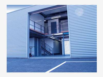 A louer 14 862m² de stockage à Nîmes ZFU