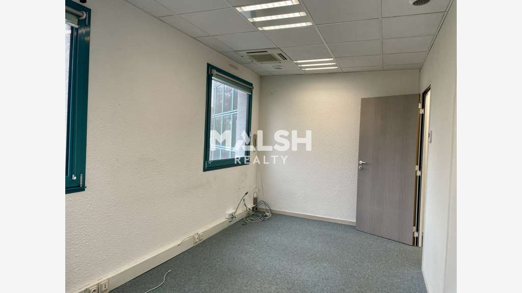 A louer bureaux 220m² à Charbonnières-les-Bains
