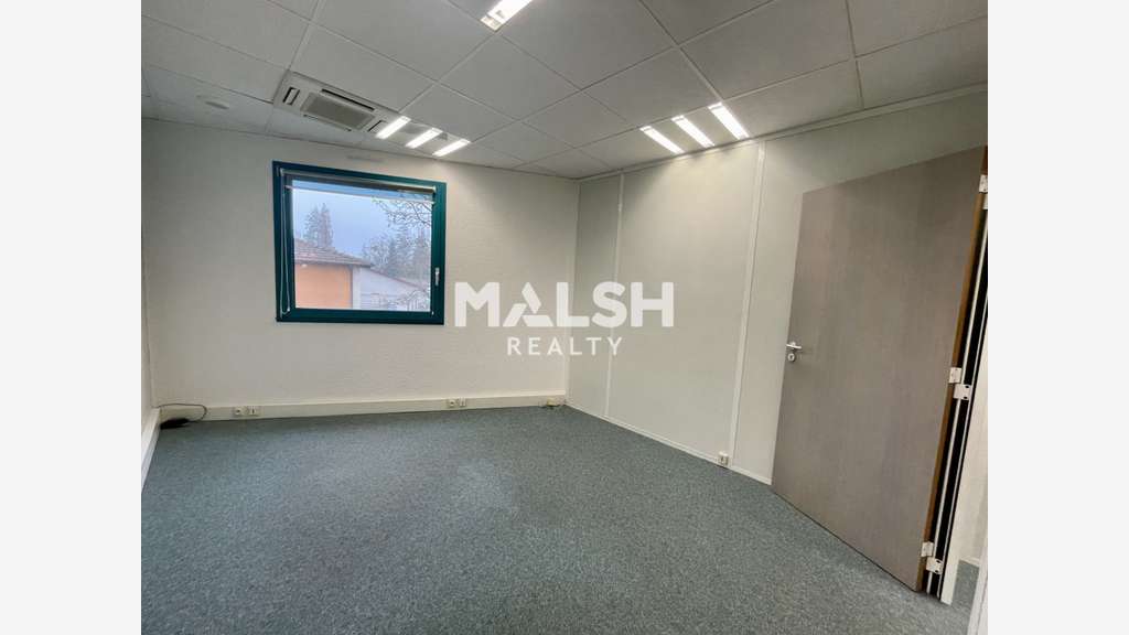 A louer bureaux 220m² à Charbonnières-les-Bains