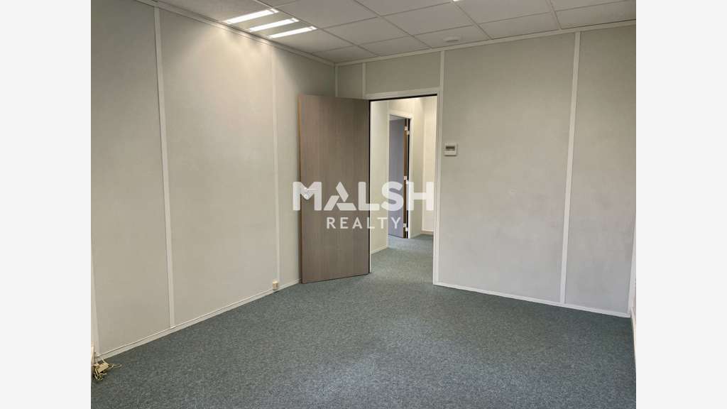 A louer bureaux 220m² à Charbonnières-les-Bains