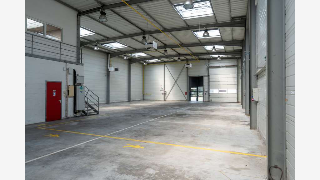 A louer atelier 518m² Pole d’Ecouves Alençon