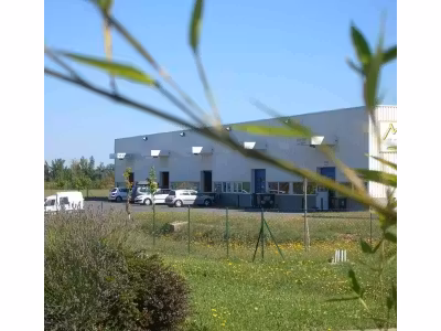 Location Locaux d'activités - Entrepôts à Carbonne