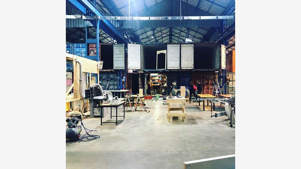 A louer ateliers 100m² à ICI Marseille 13015