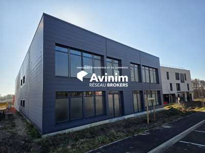 Location Locaux d'activités - Entrepôts à Chevry