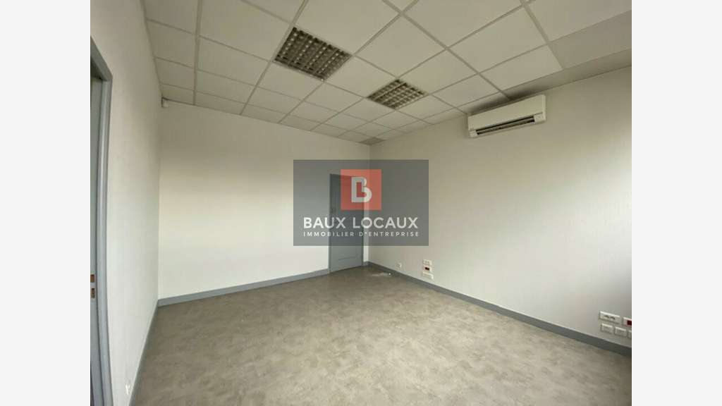 A louer bureaux 43m² R+1 à Avignon Fontcouverte