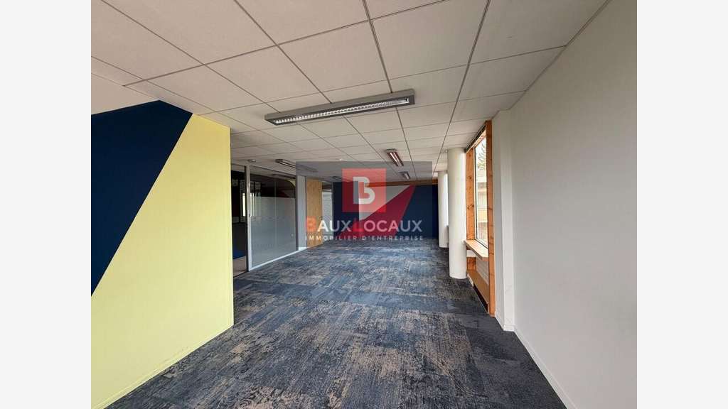 Bureaux 503m² à louer à Avignon Agroparc