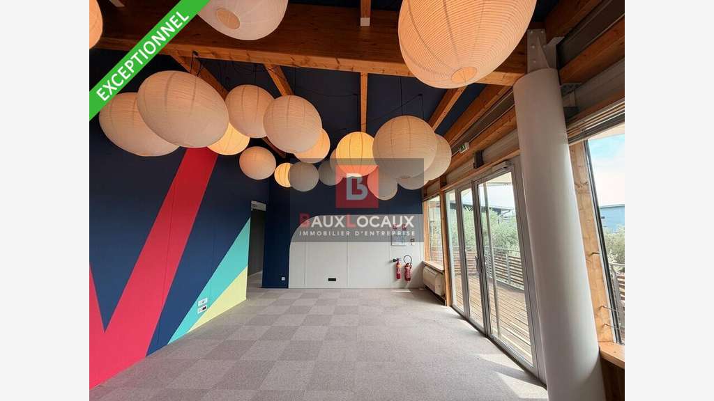 Bureaux 503m² à louer à Avignon Agroparc
