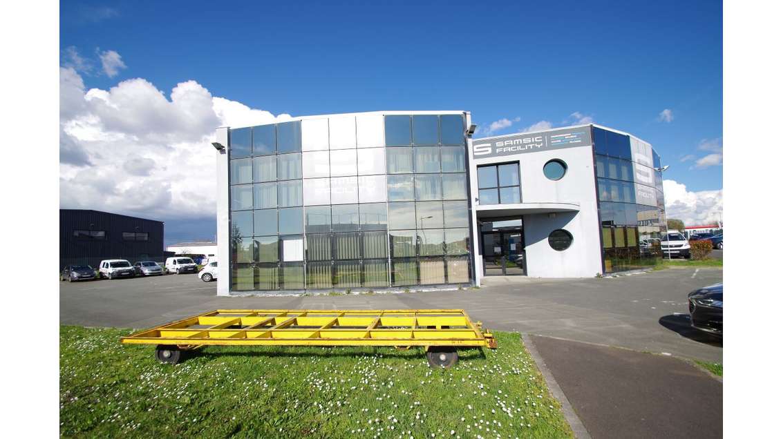 A louer local d'activité 660m² à Aytré