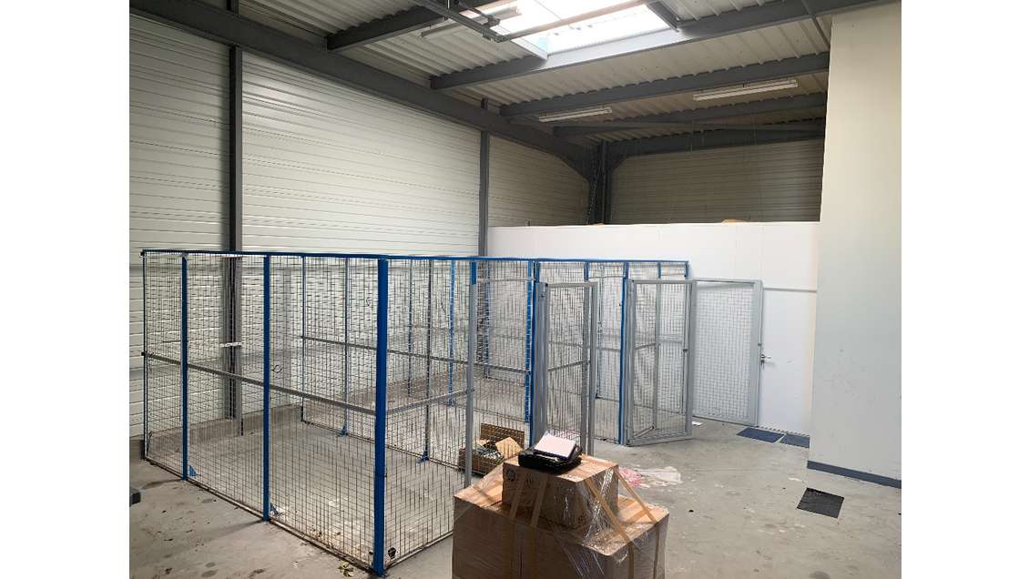 A louer bâtiment indépendant 353m² à Angers Ouest 