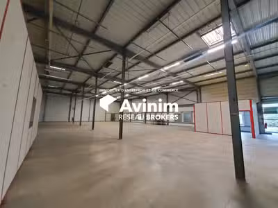 Bâtiment d'activité 1071m² à Saint-Genis-Pouilly 