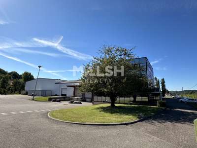 A louer bâtiment 11934m² à Nivolas-Vermelle