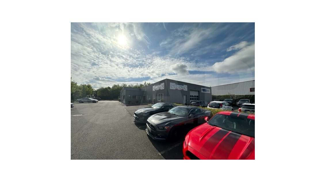 A louer local d'activité 700m² Thorigné-Fouillard