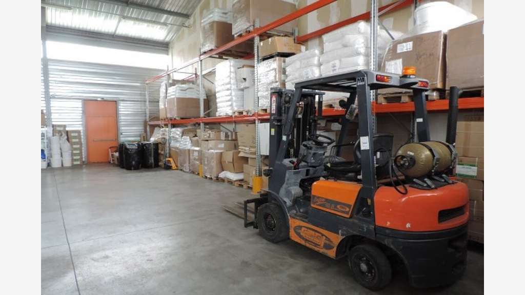 A louer local d'activité 150m² ZI Crépy-en-Valois