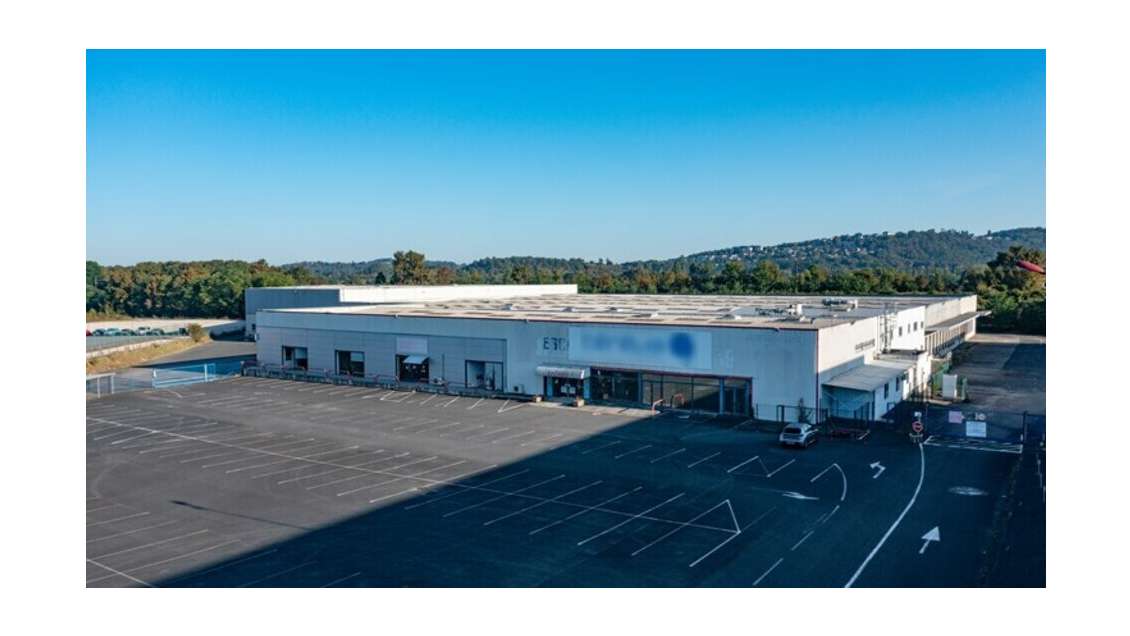 A louer bâtiment 13715m² à Brive ZA Beauregard
