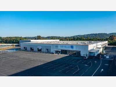 A louer bâtiment 13715m² à Brive ZA Beauregard