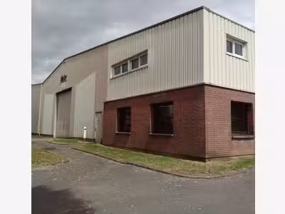 Vend bâtiment industriel 2286m² à Bouzincourt