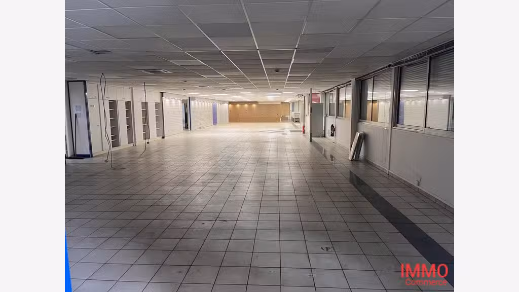 A louer bâtiment industriel 390m² en ZA à Amiens