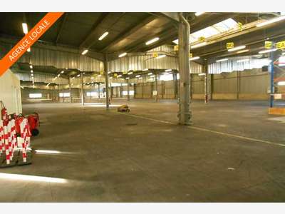 Loue bâtiment industriel de 5 000m² à Beautor (02)